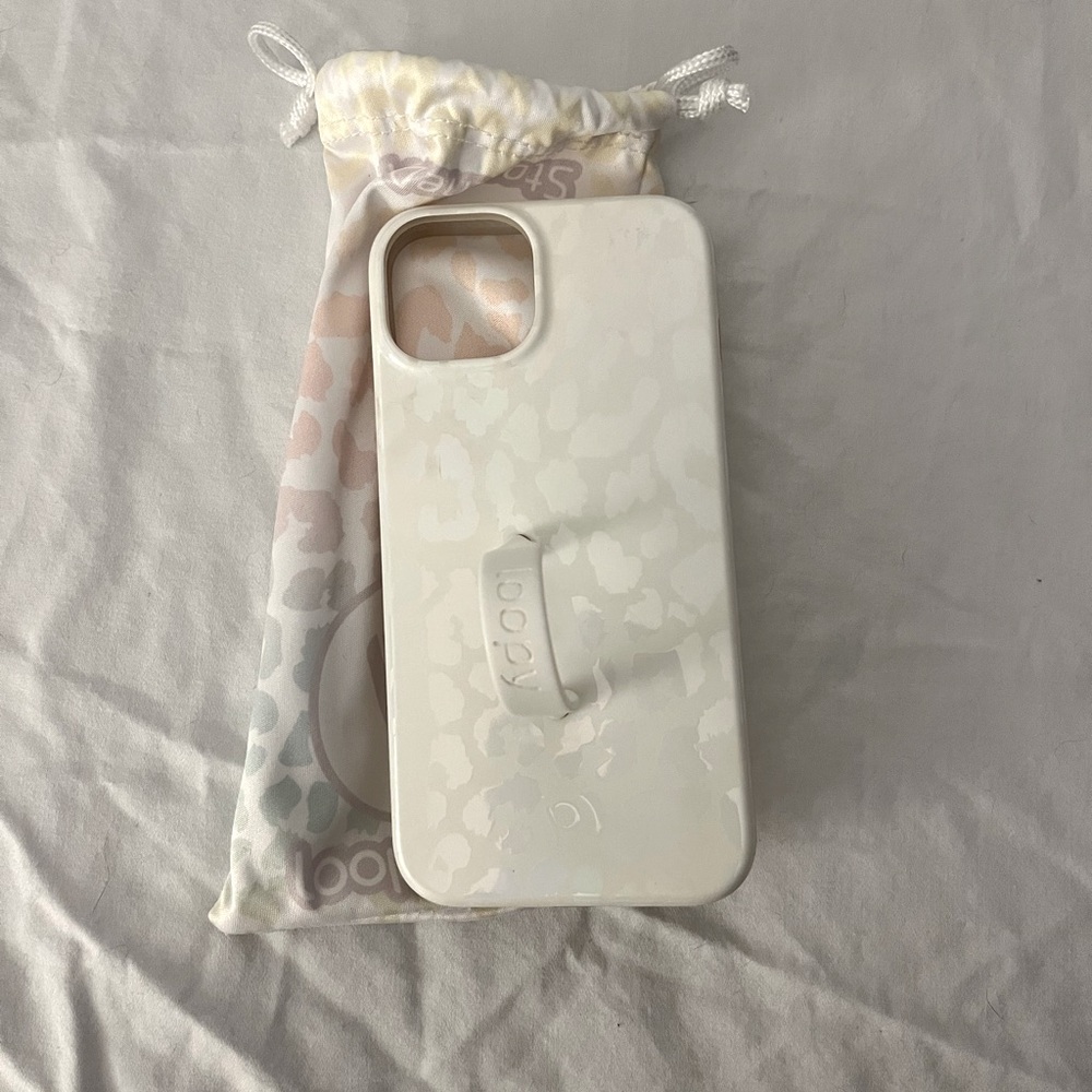 iPhone 13 LoopyCase